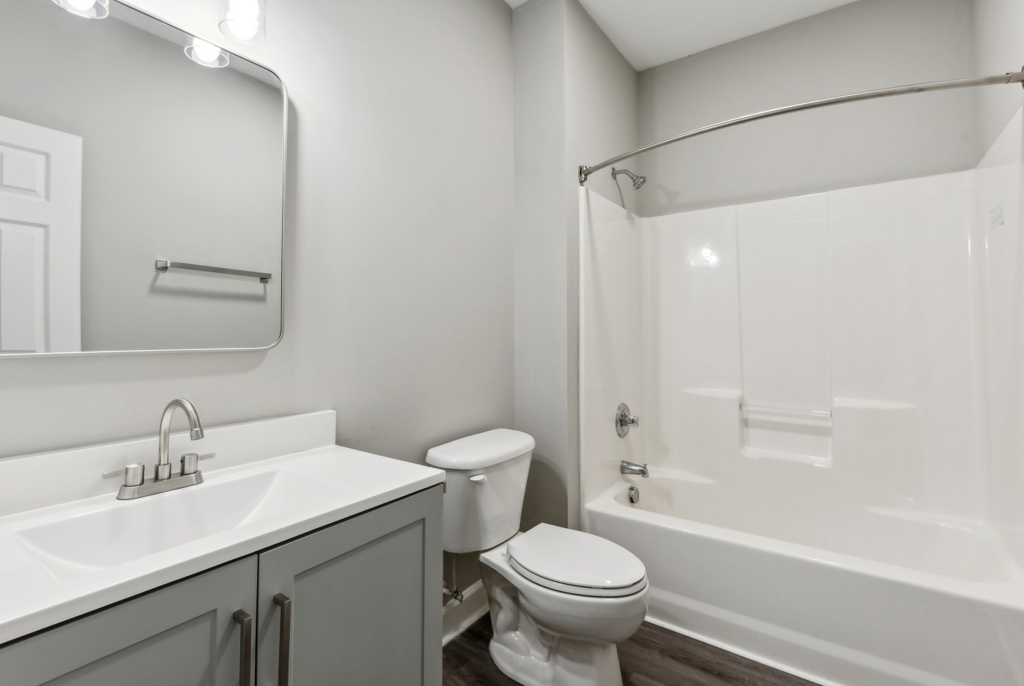 Faris Residences Moncks Corner Image 8