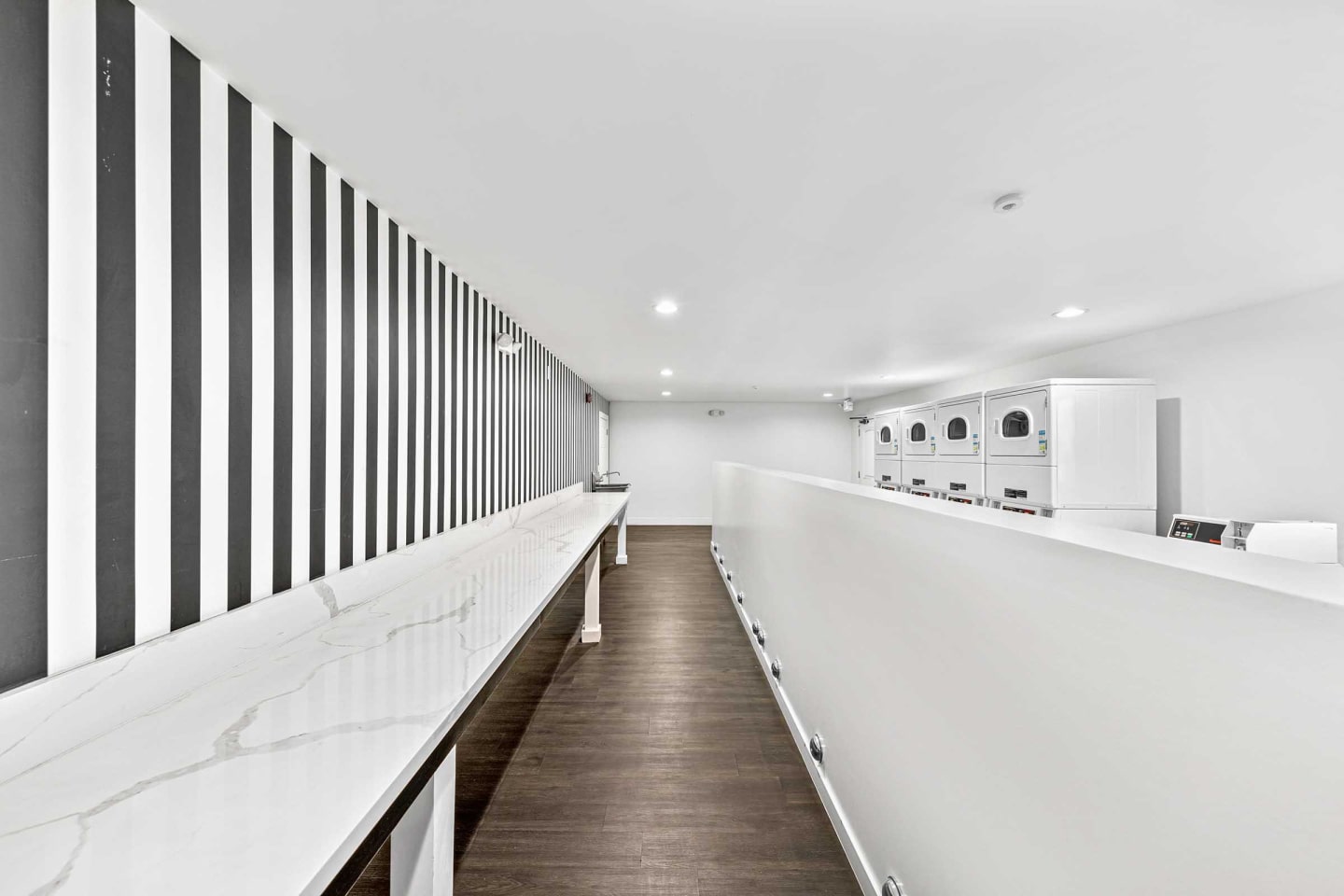 Summerview Beach Resort Luxury Apartments Image 22