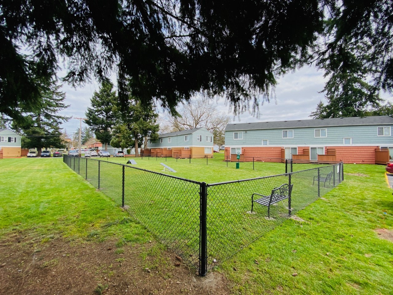 Pacific Walk Townhomes Image 2