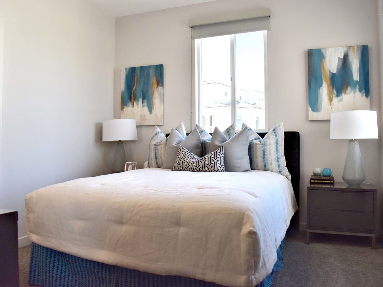 360 Luxury Apartments Image 27