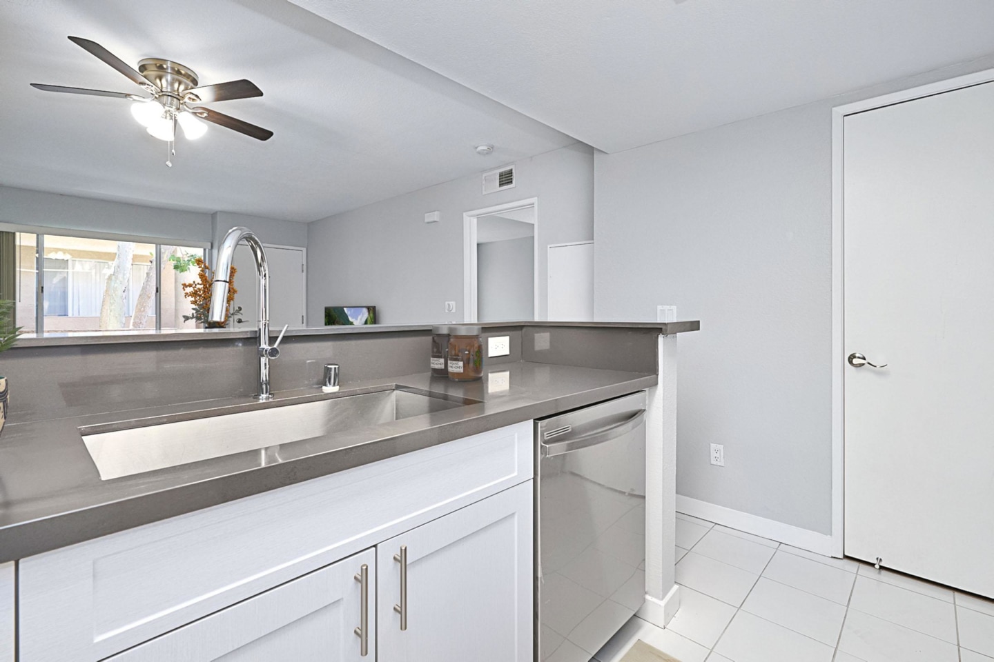 The Terrace Apartments Image 2