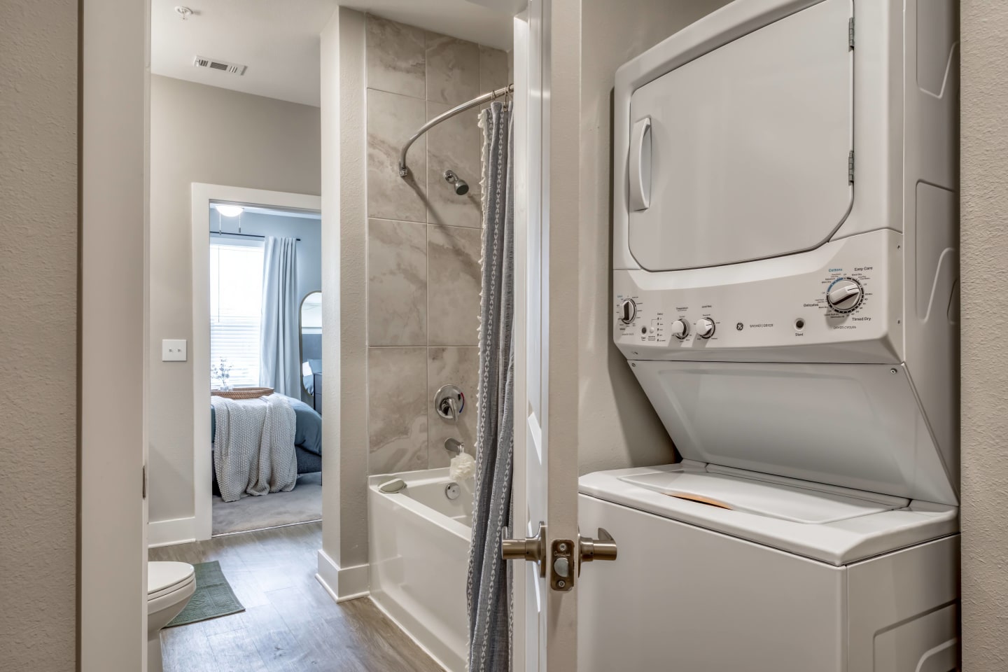 The Pointe at Davis Creek Image 21