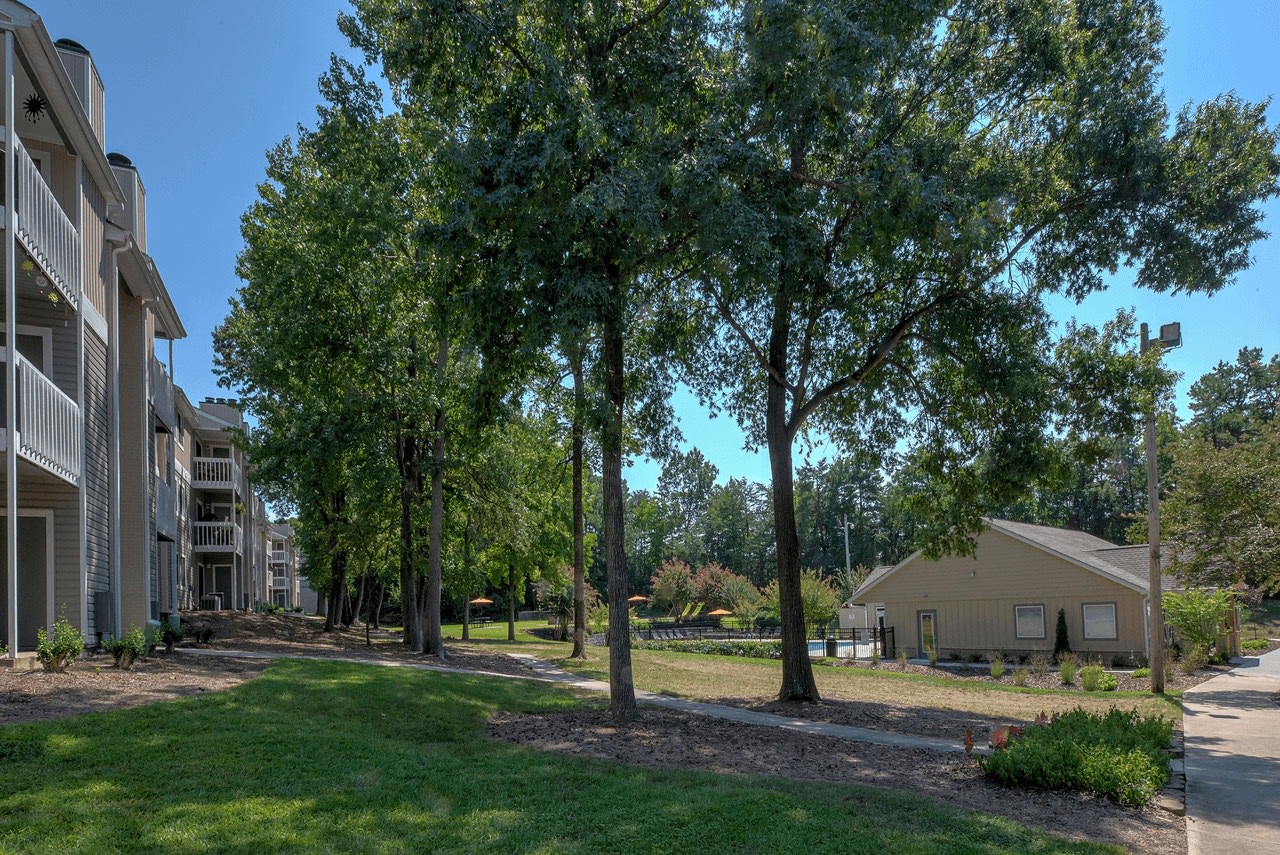 Eastchester Ridge Image 7