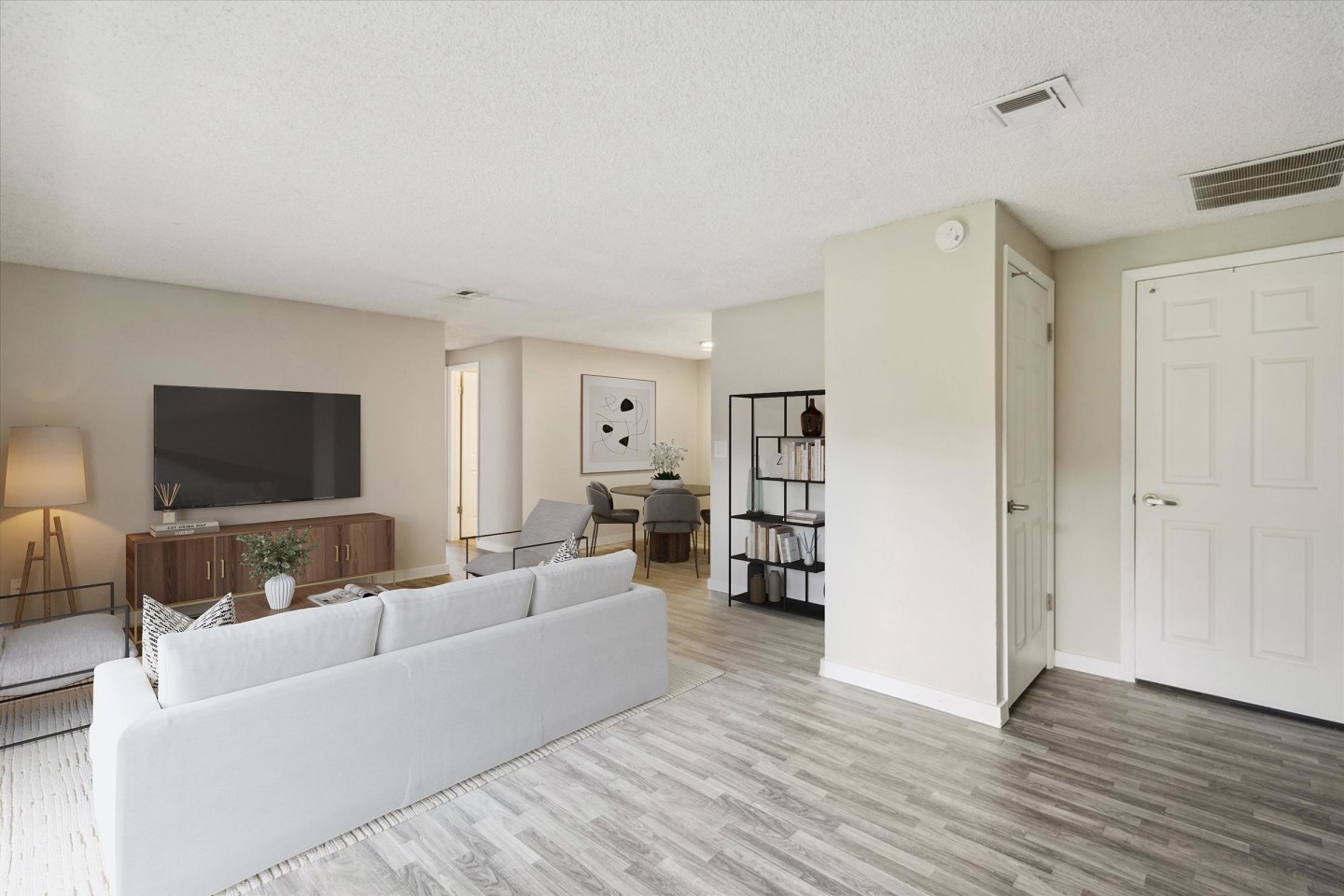 Westwood Apartments Image 4