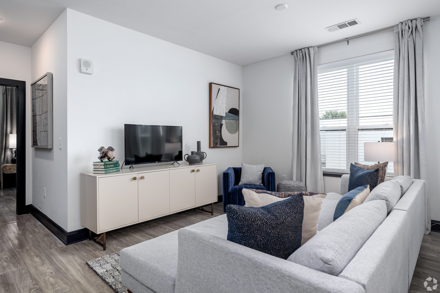 Axis Midtown Image 32