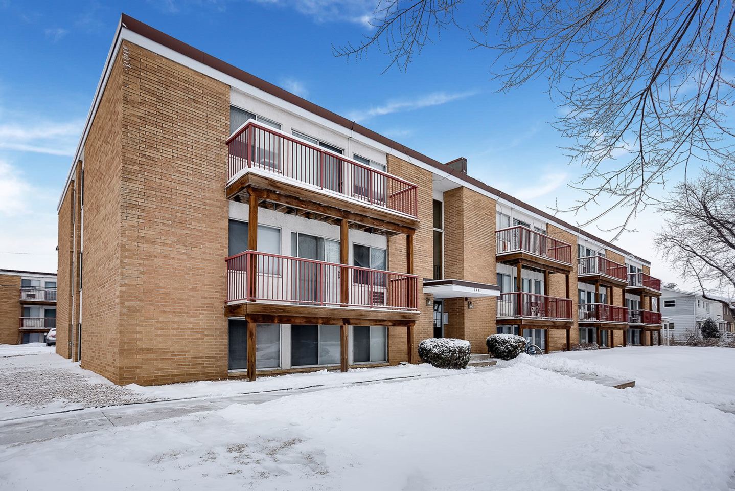 Rivercliff Apartments Image 1