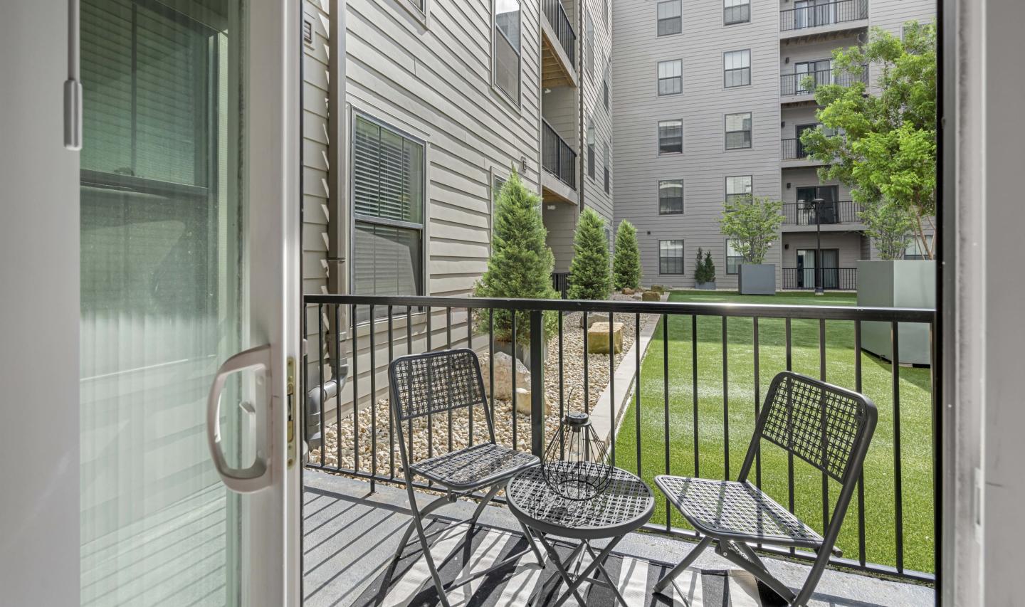 StateHouse Varsity - Student Housing Image 15