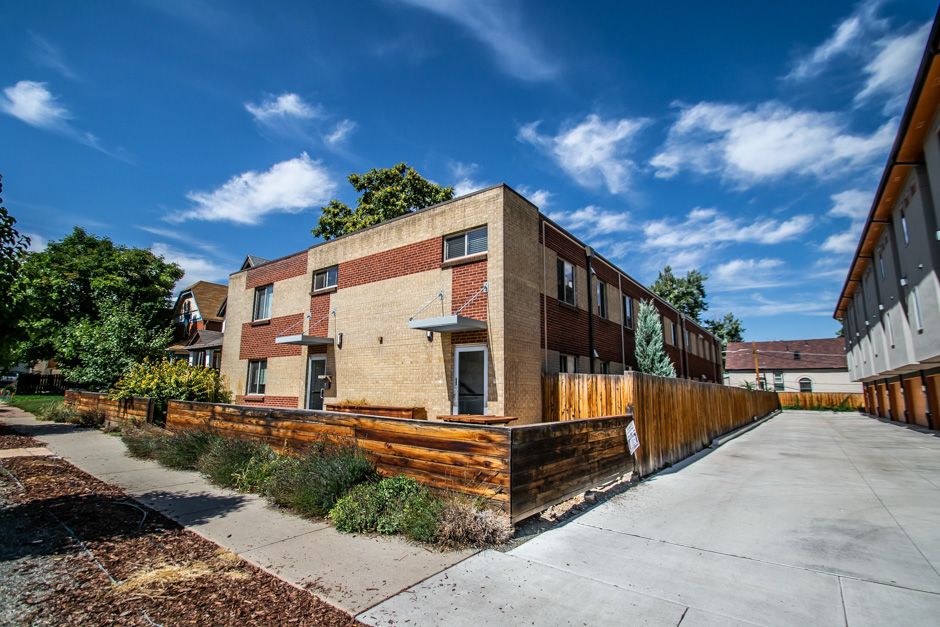 Altair Apartments Image 8
