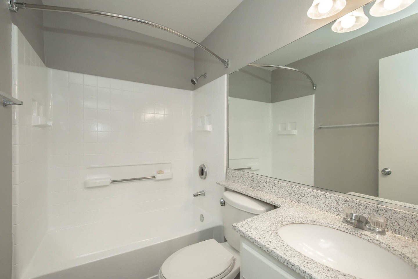 Palm Court Apartment Homes Image 63