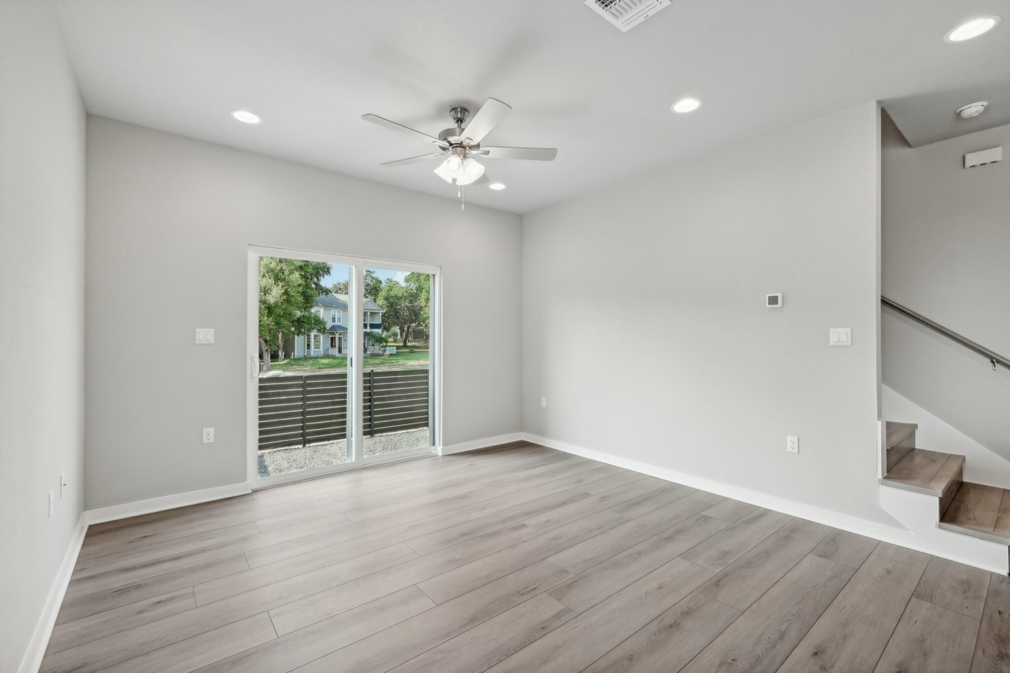 Casitas at Plum Creek Image 17