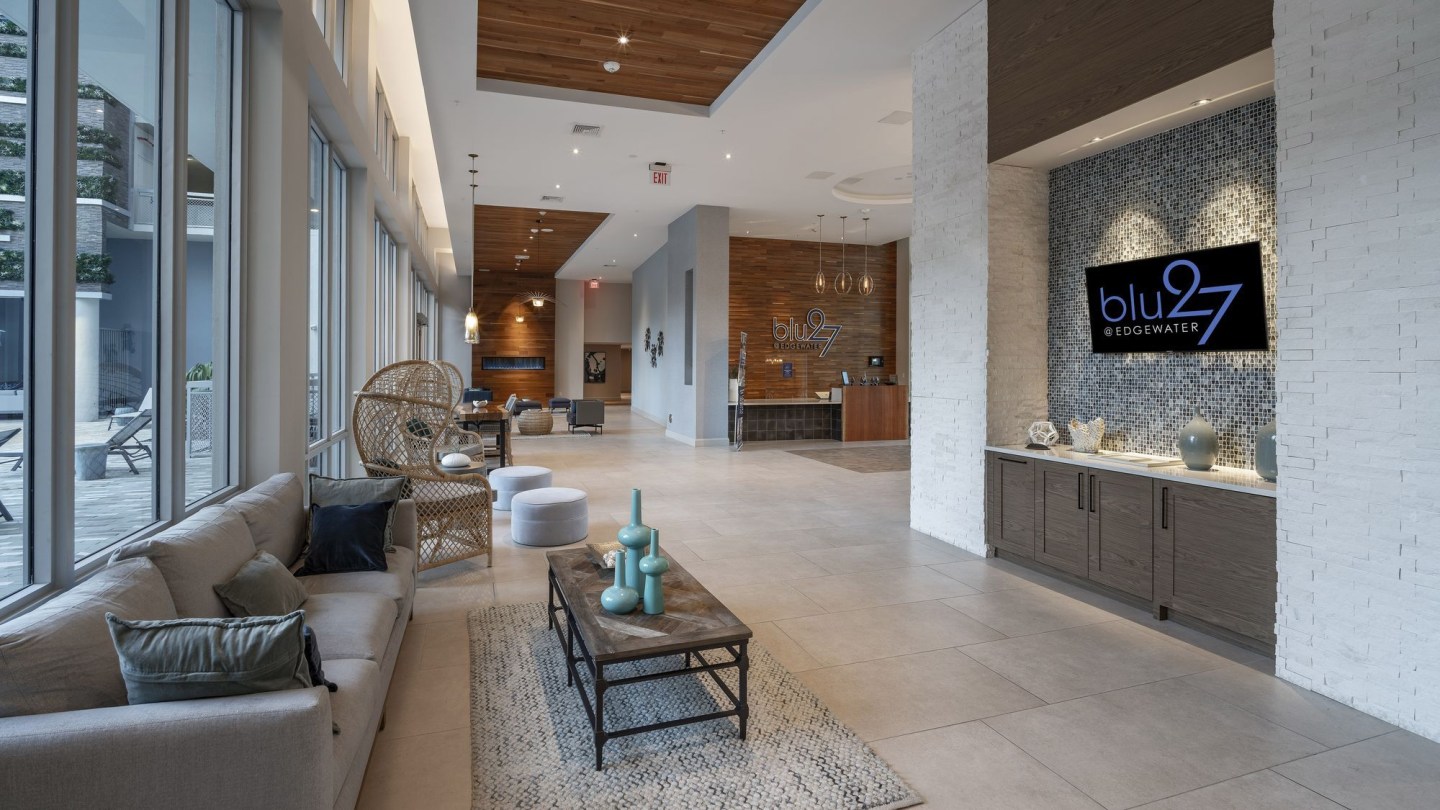 Blu27 at Edgewater Image 37