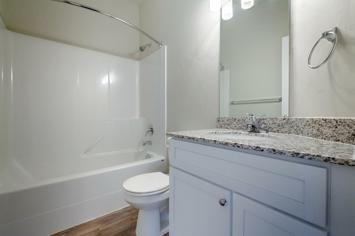 Kensington Apartments Image 53