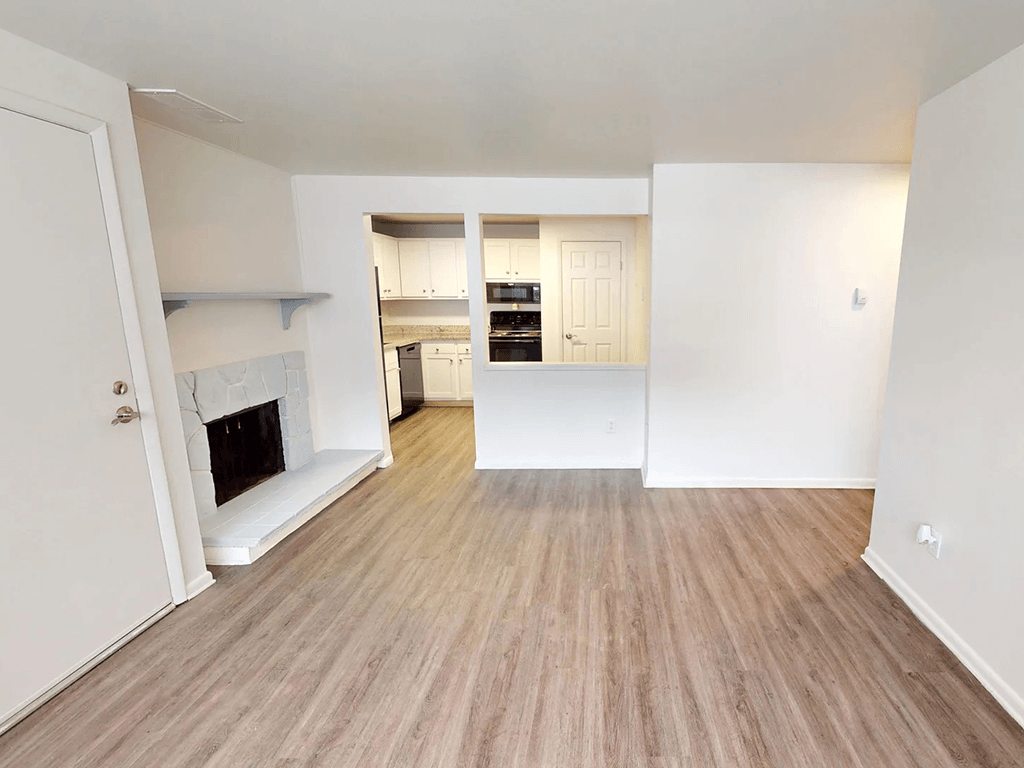 Ramblewood Apartments Image 7