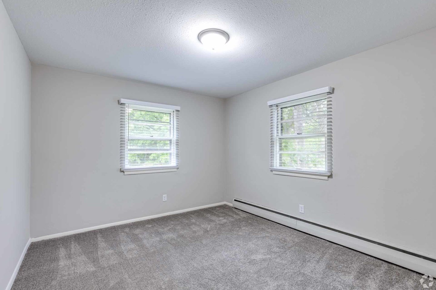 Priscilla Standish Apartments Image 33
