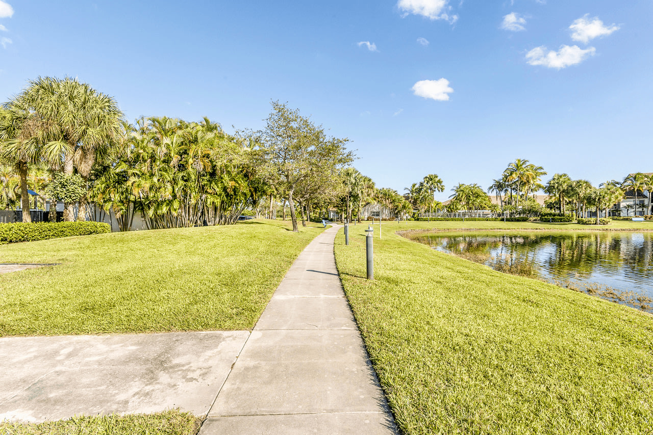 Oasis at Delray Beach Apartments Image 15