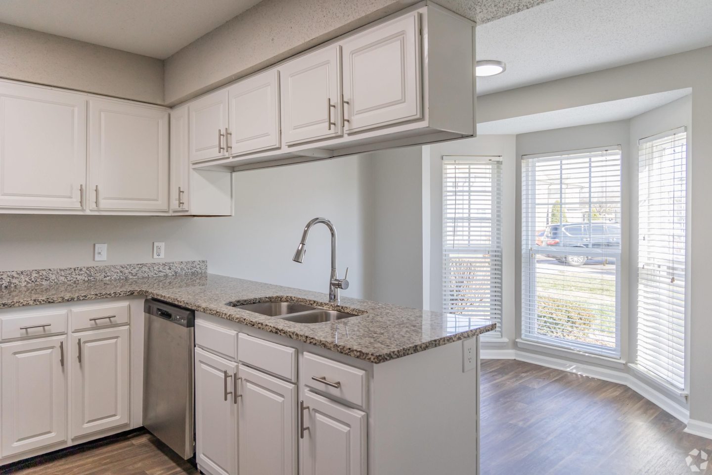 Marina Pointe Image 8