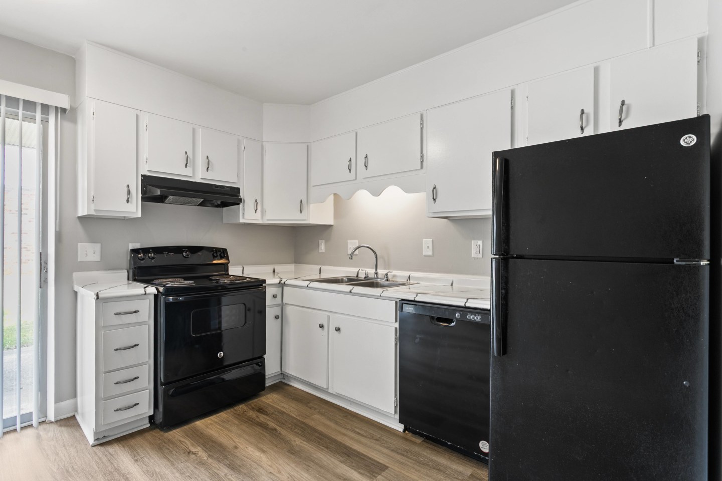 Meadowview Apartments and Townhomes Image 18