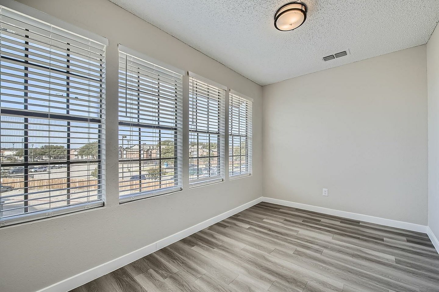 Rise Spring Pointe Image 12