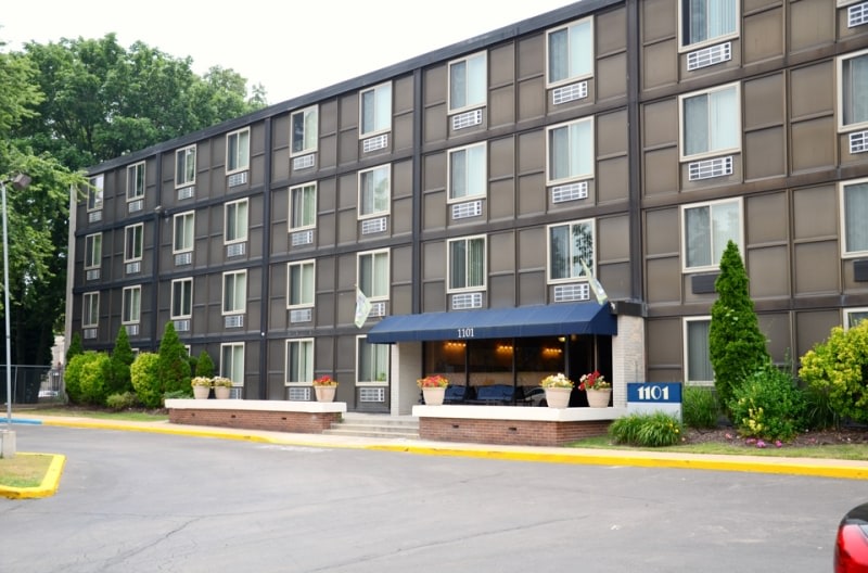 Academia Suites Image 3