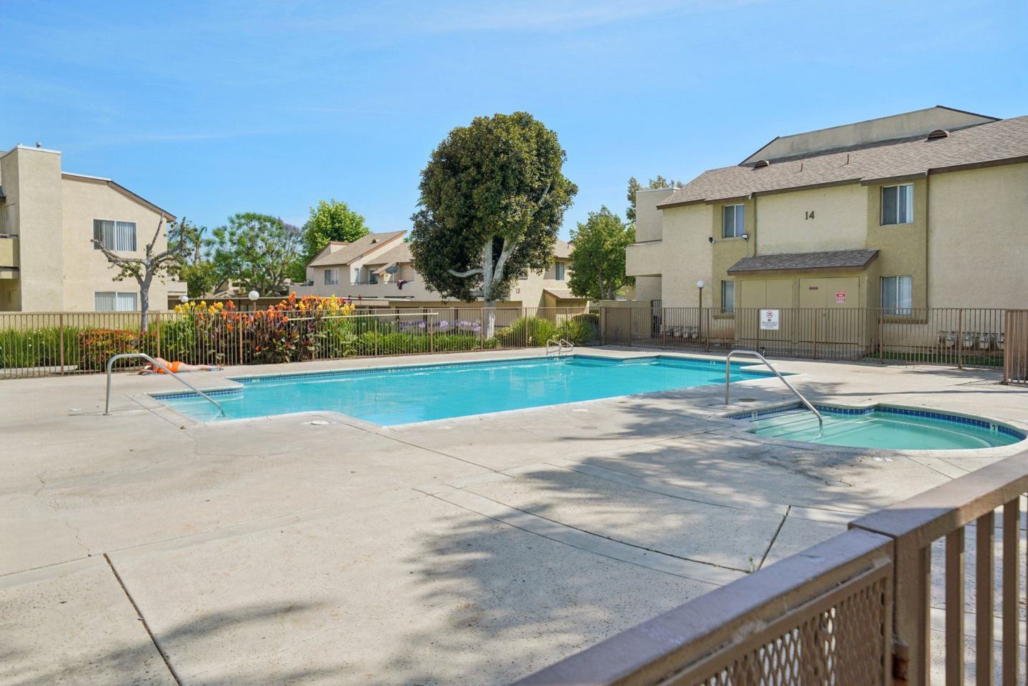 Peppertree Place Apartments Image 8
