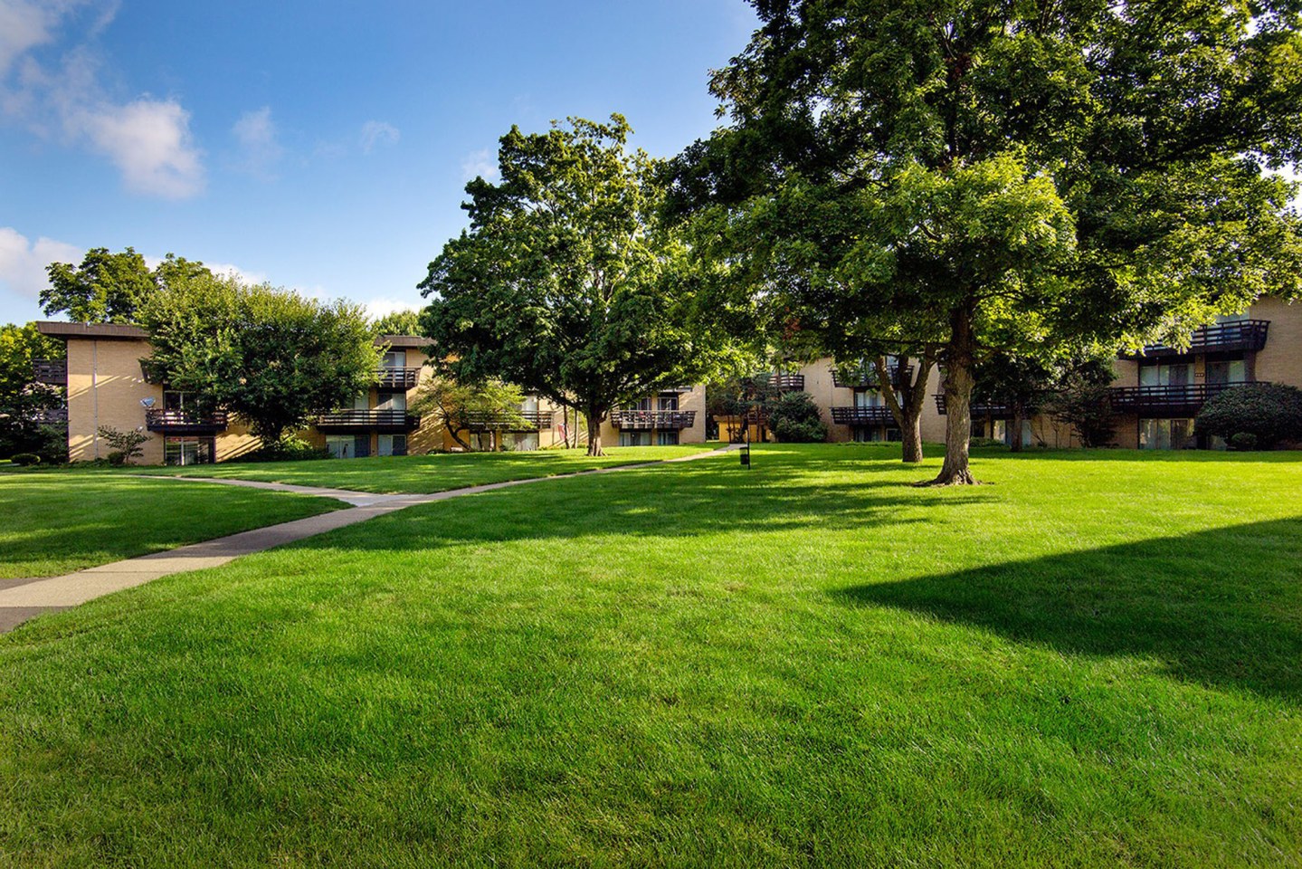 Oak Park Image 1