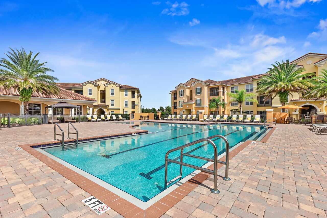 Trinity Club Apartments Image 1