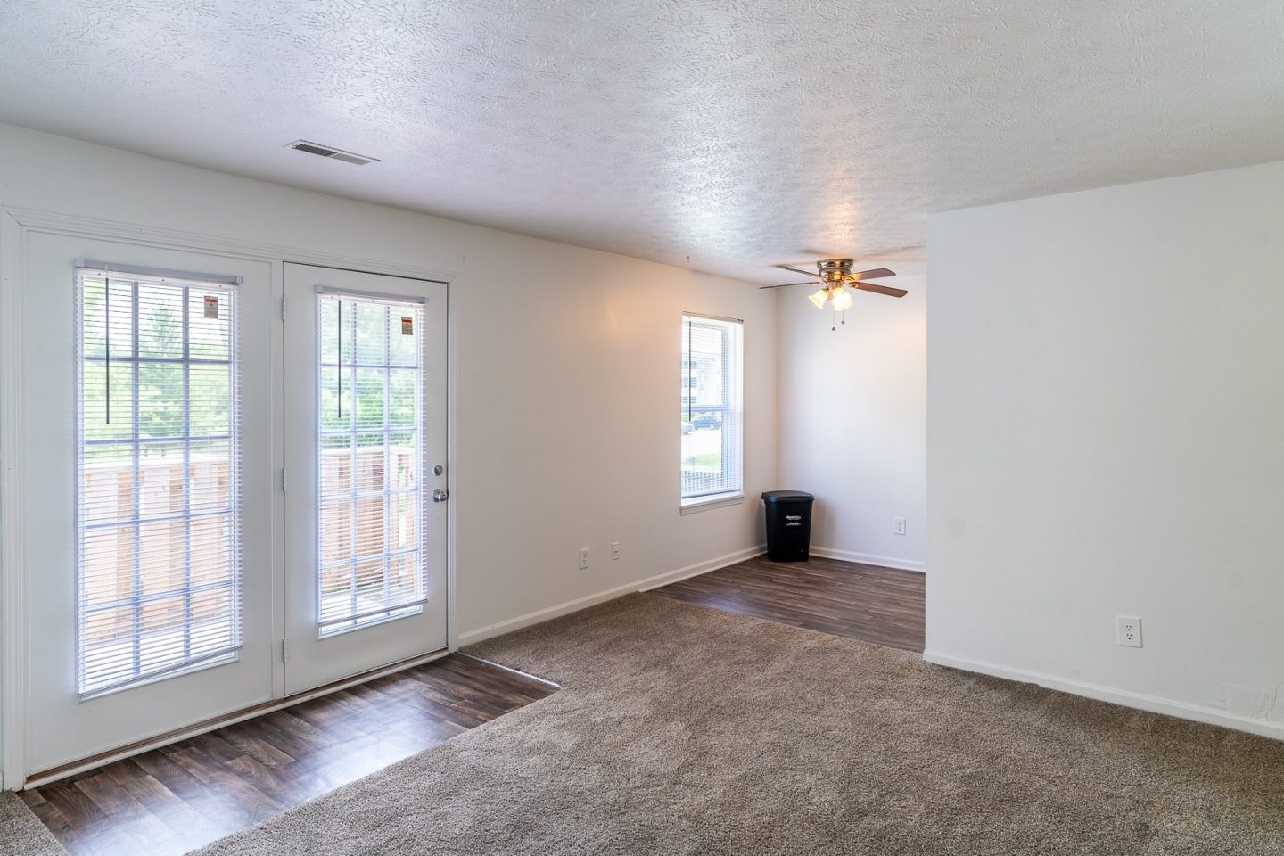 Hub of New Albany Apartments Image 12