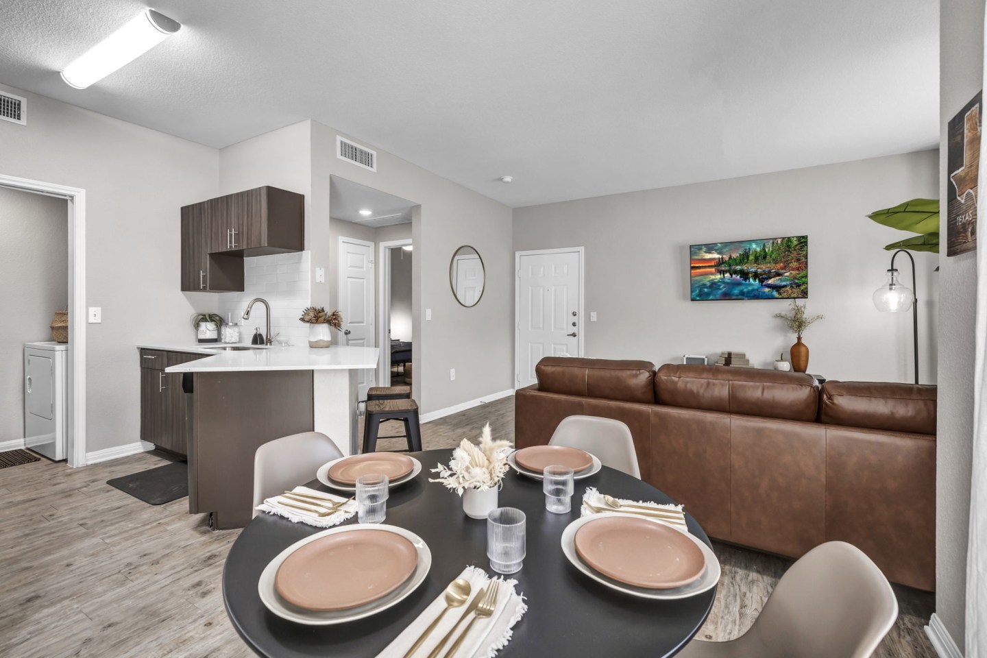 SoCo Apartments Image 29