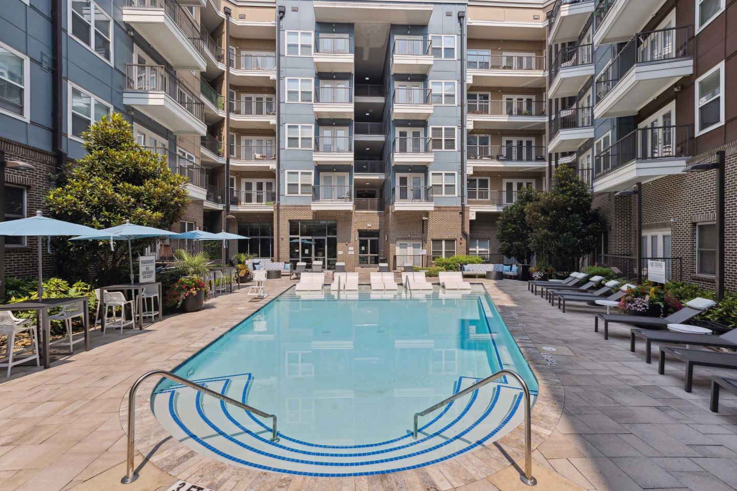 Midtown 205 Image 32