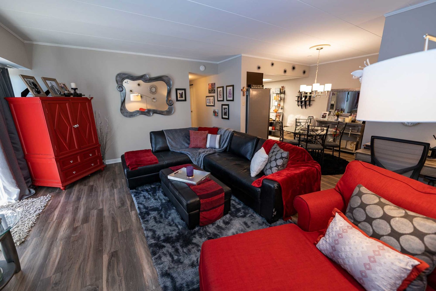 Laurel Village Apartments Image 39
