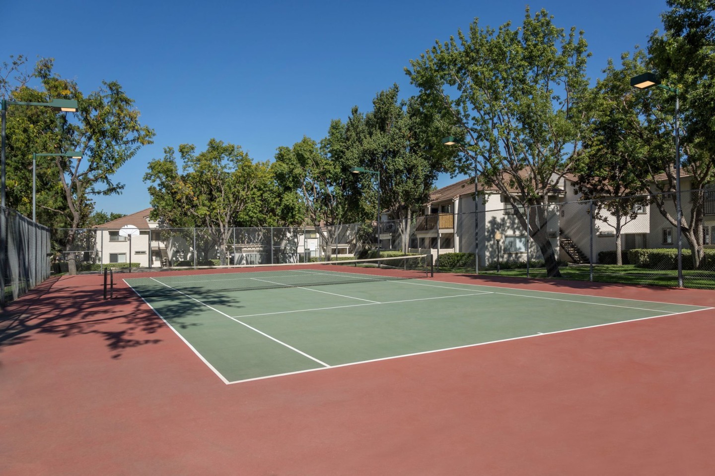 Somerset Apts. Image 11