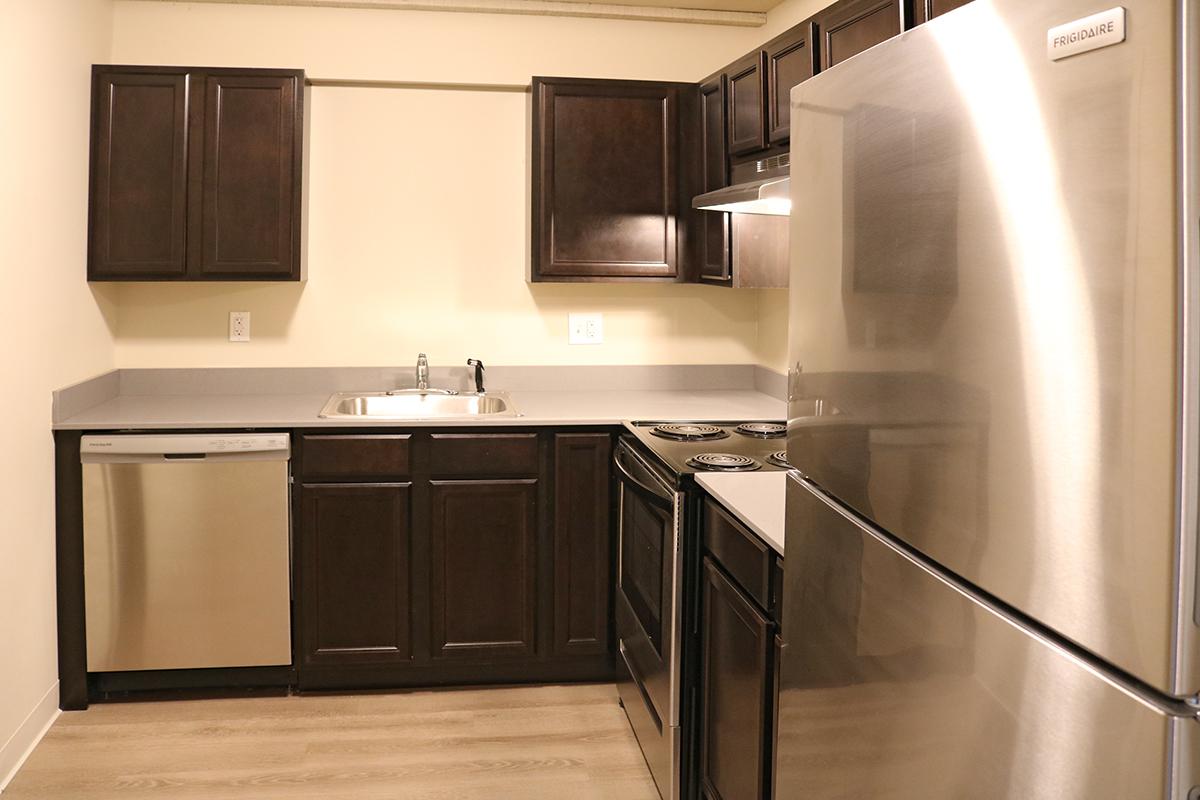 Uptowne Apartments Image 2