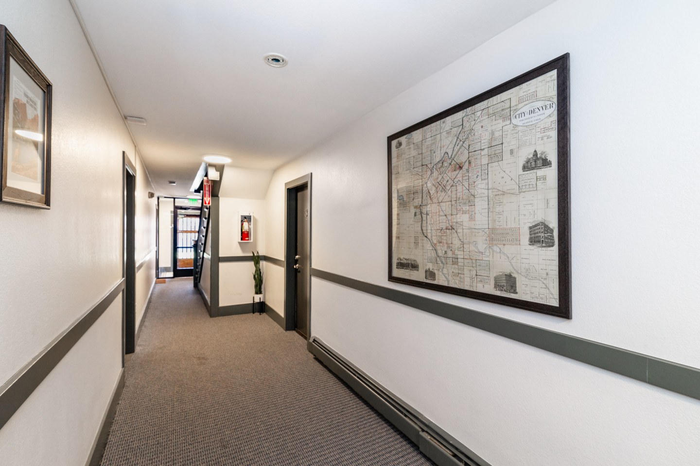Crown Apartments Image 12