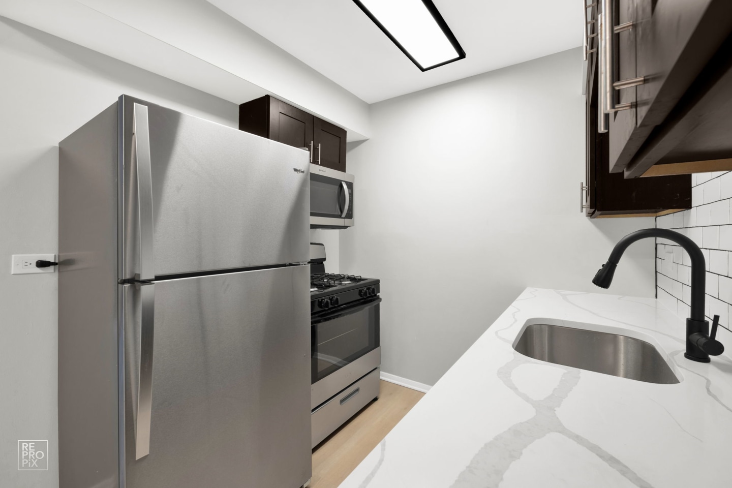4206 Lindenwood Drive Image 2