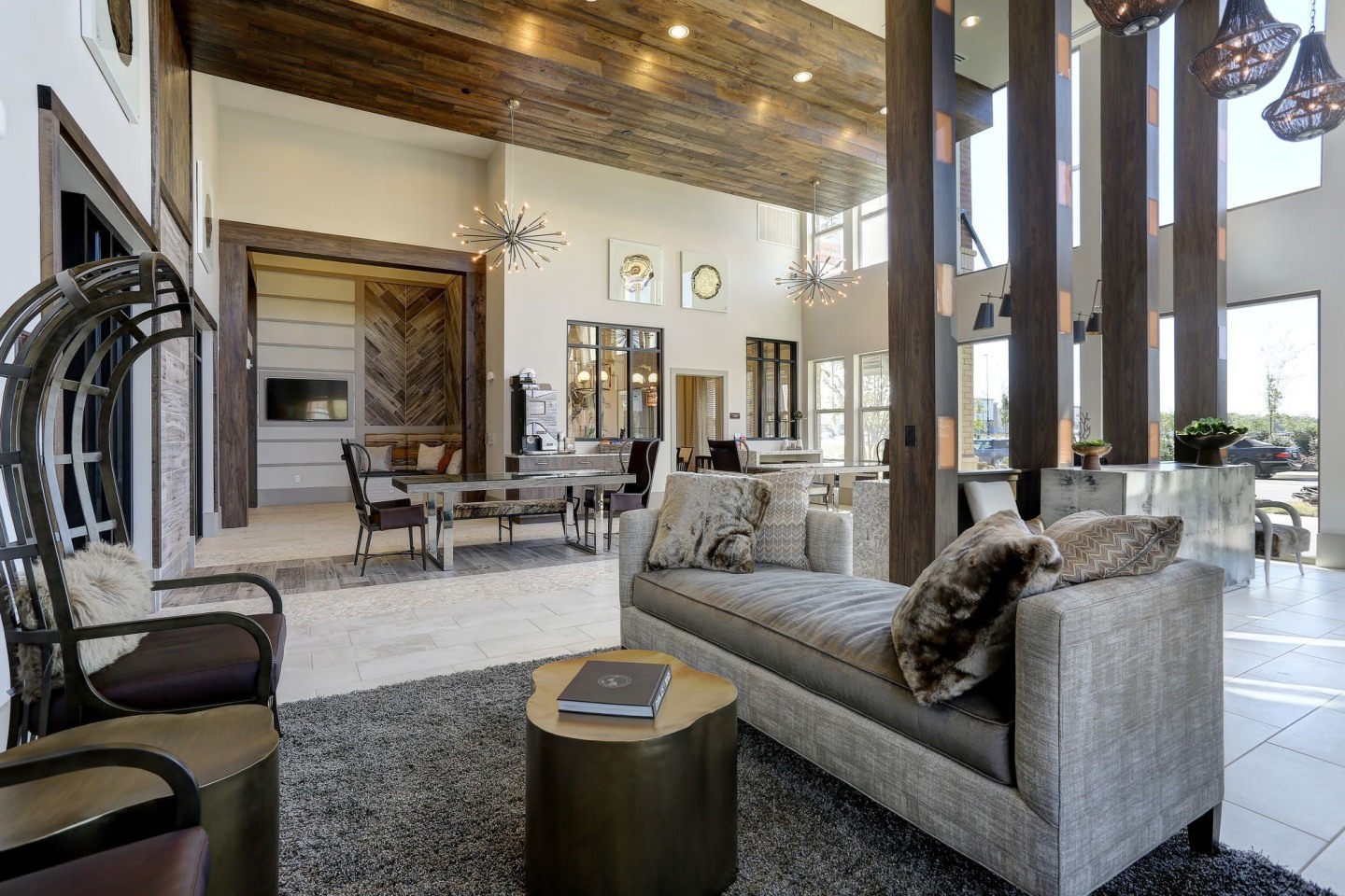 The Sawyer at One Bellevue Place Image 26