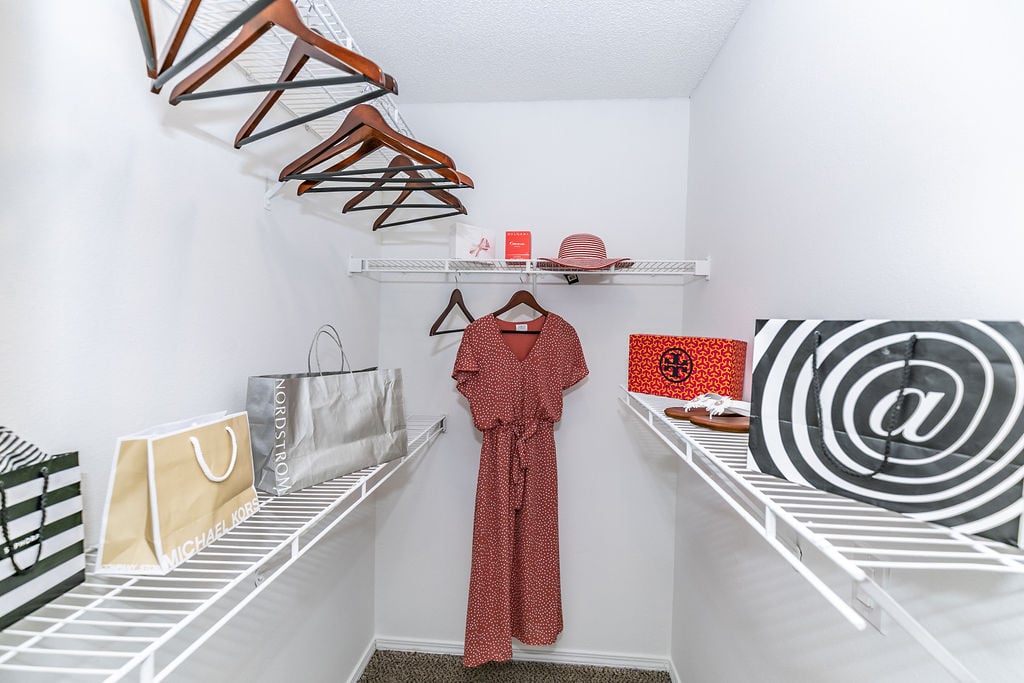 1401 West Paces Image 37