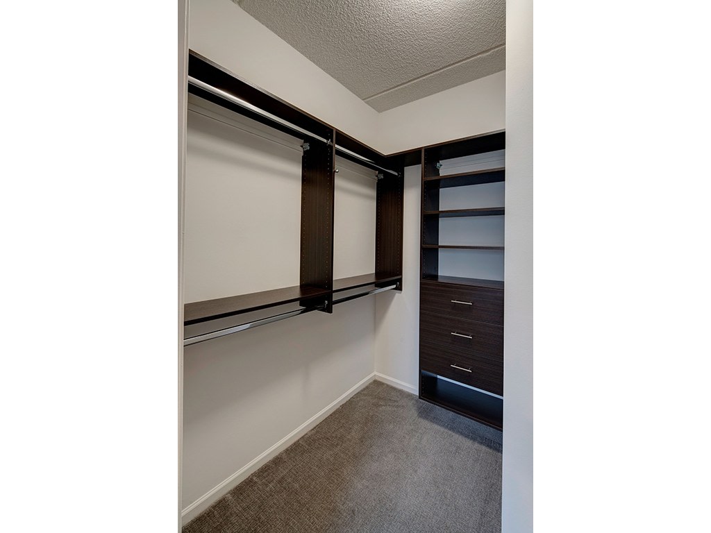 The MilTon Luxury Apartments Image 42