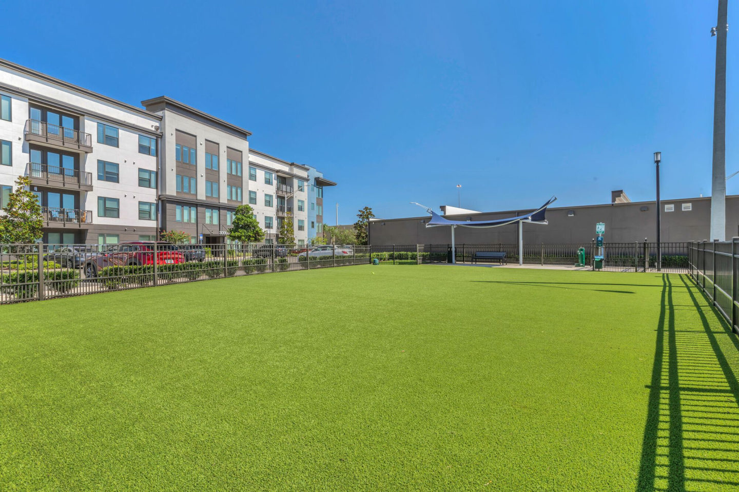 Avere Southside Quarter Image 23