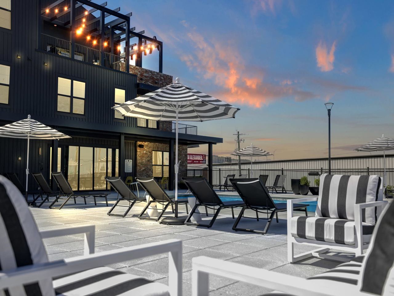 Artisan Flats Image 2