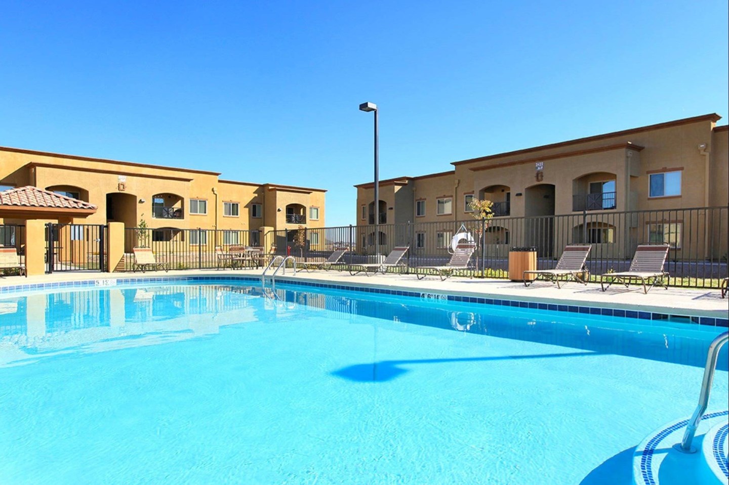 Raintree Apartments Image 22