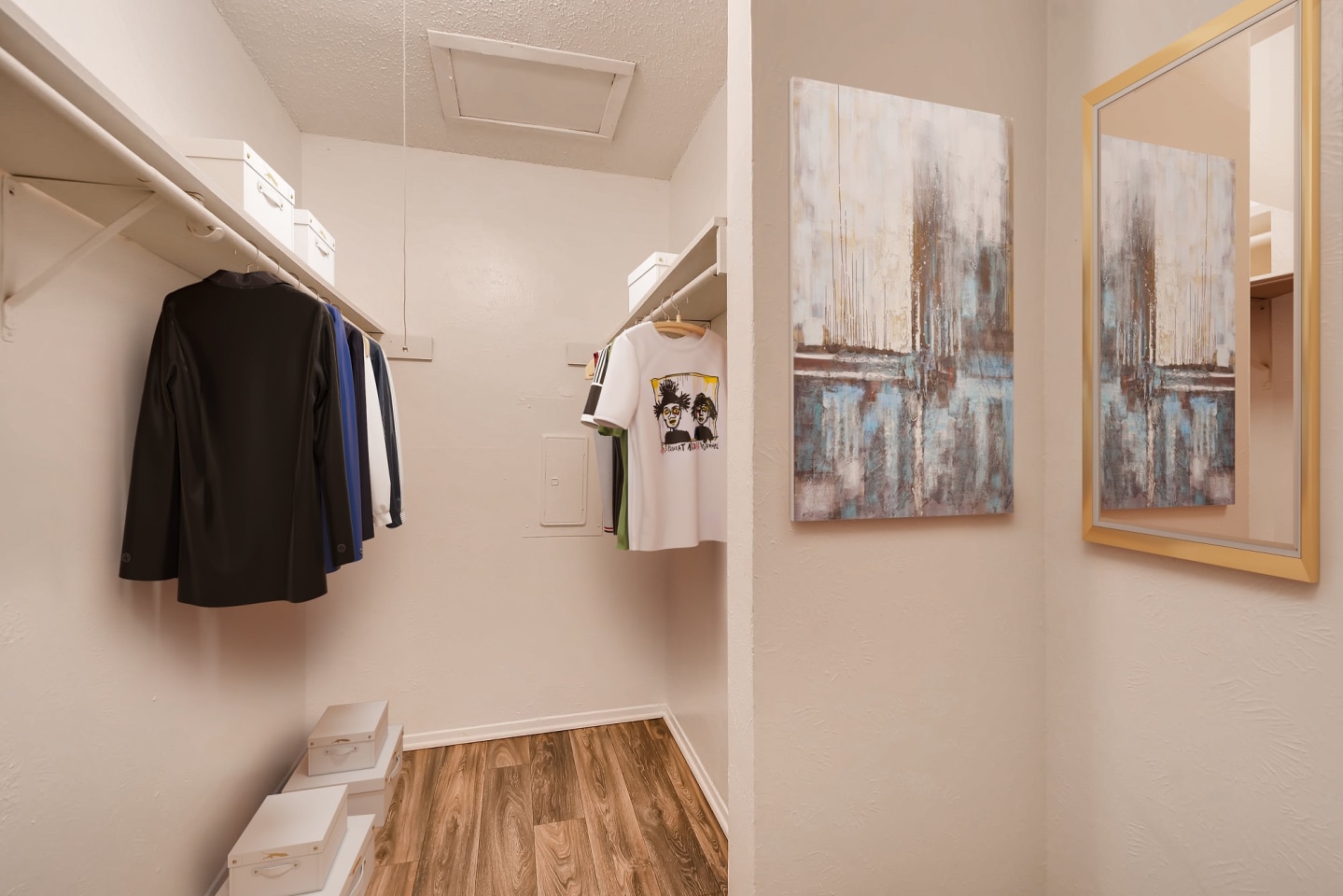 MARFA Apartments Image 7