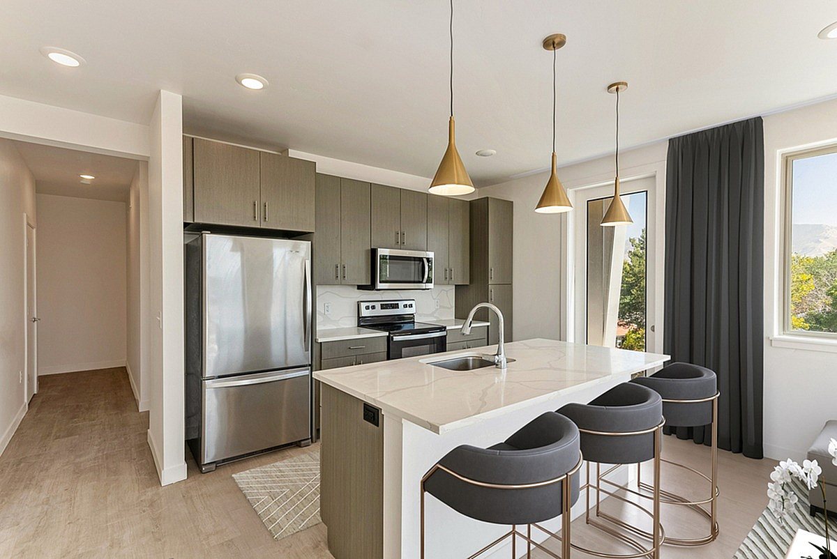 Cottonwood Highland Image 12