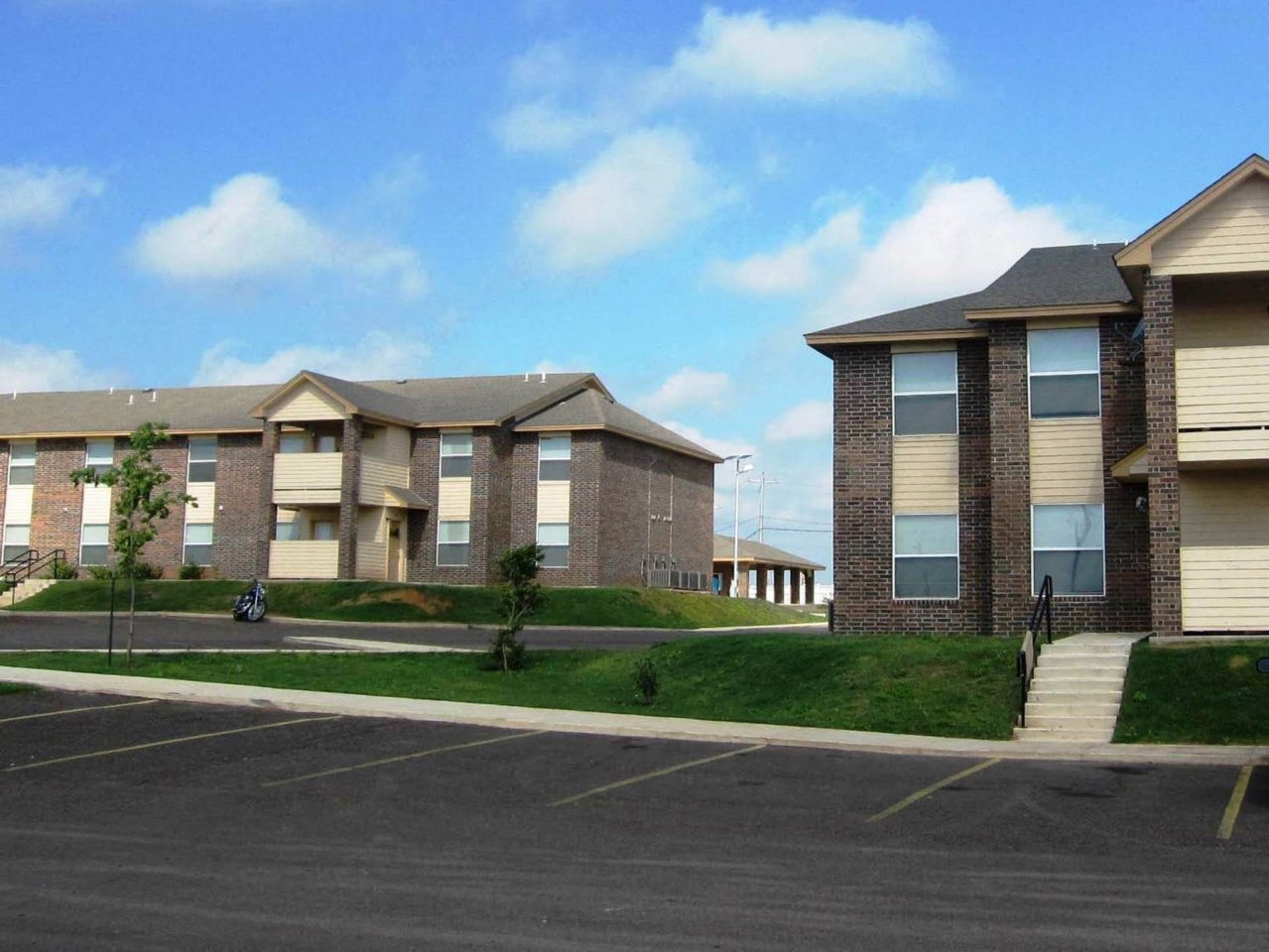 Madison Pointe - Affordable Housing Image 2