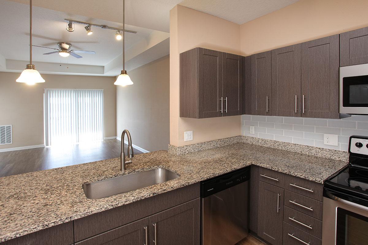 Fountain Lake Bradenton Image 36