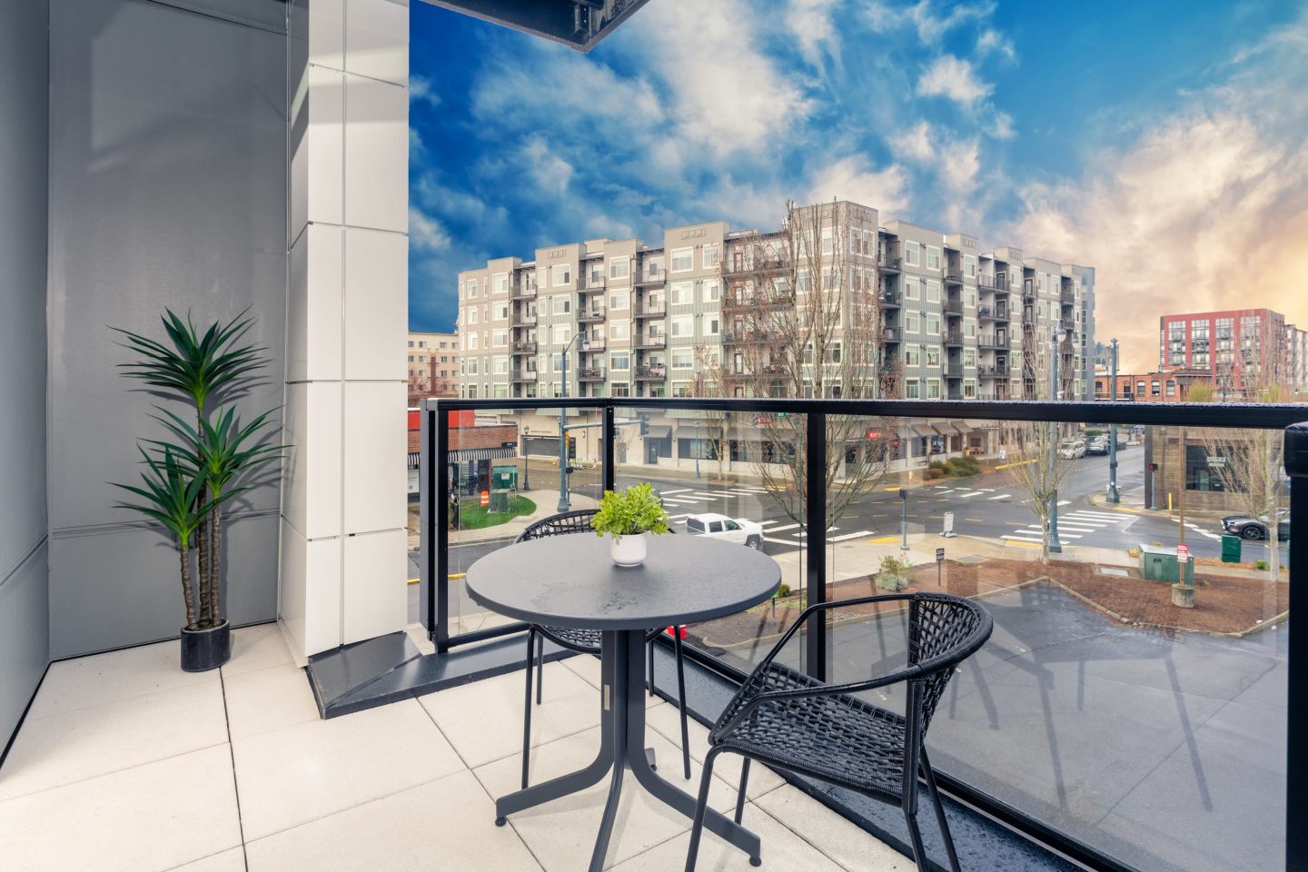 Eastline Central Image 25