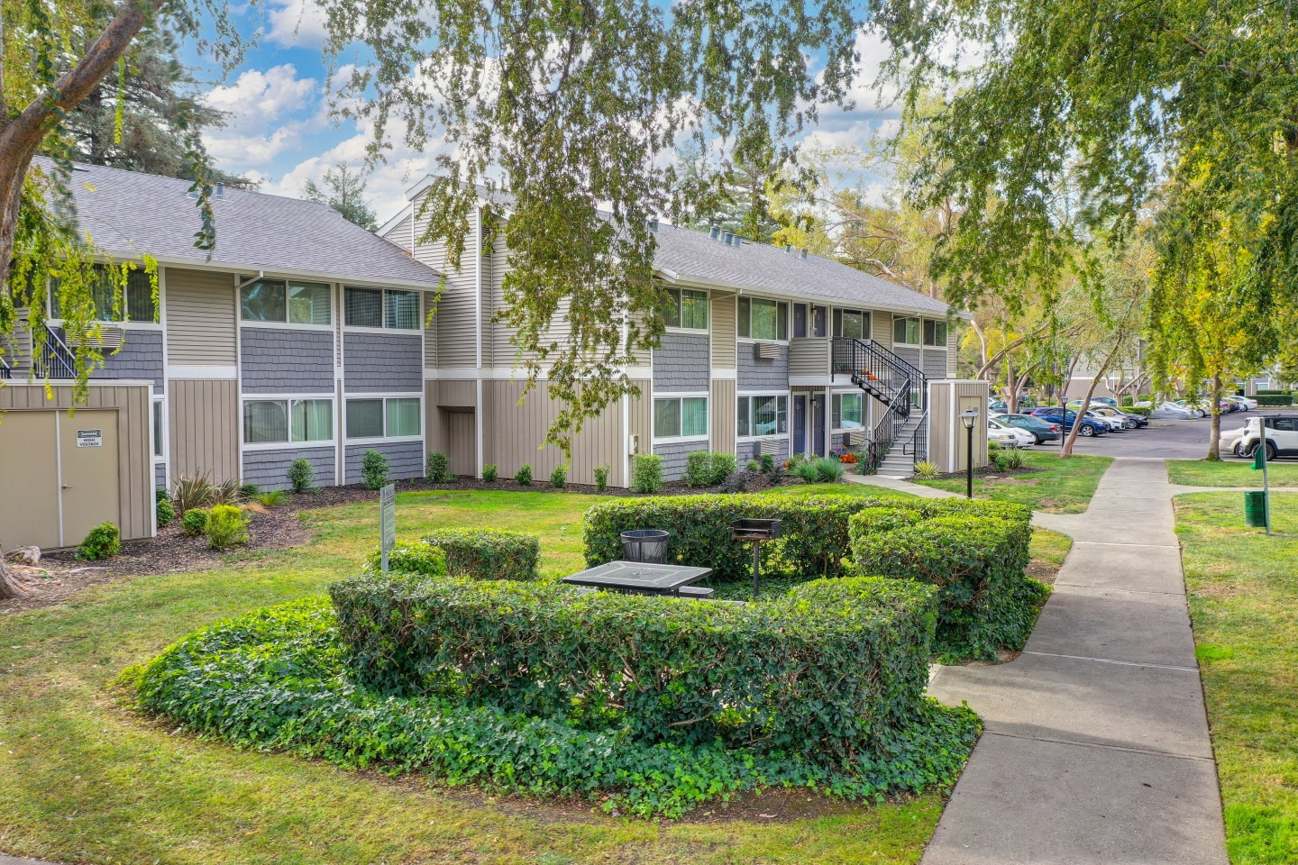 Pinecrest Apartments Image 29