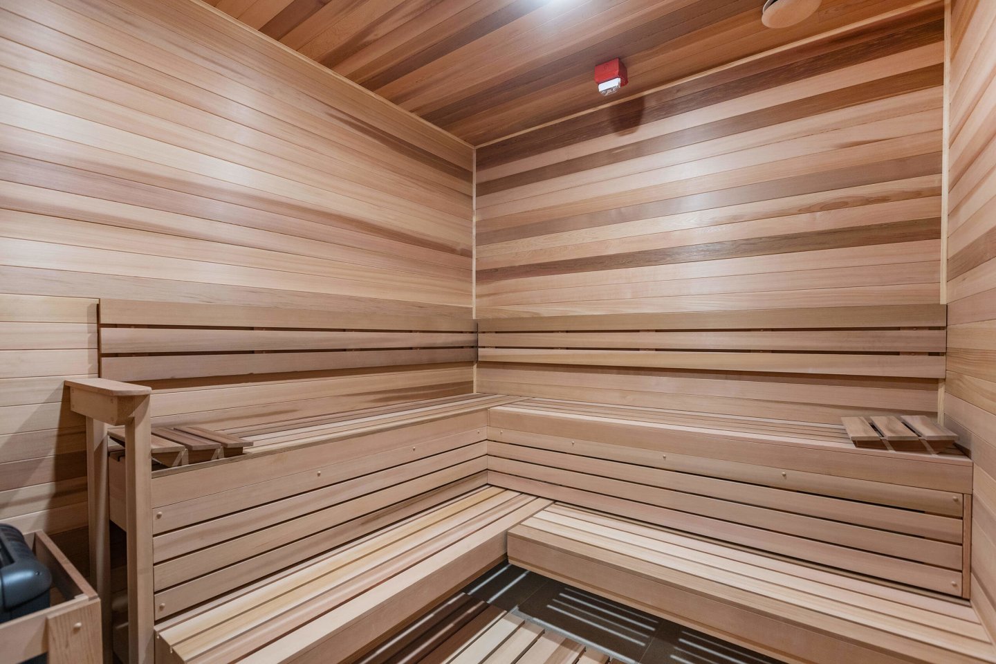 Core Apartment Homes Image 6