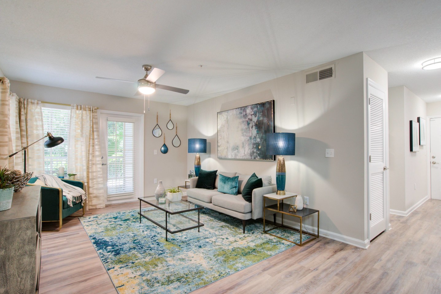 Rocky Creek Apartments Image 1