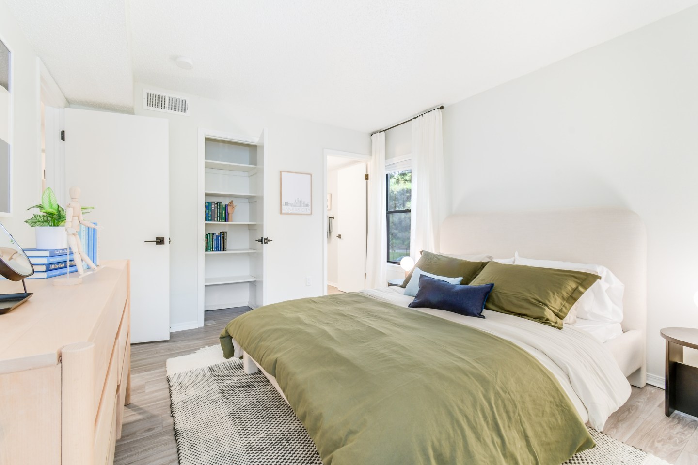 Dylan Apartments Image 13