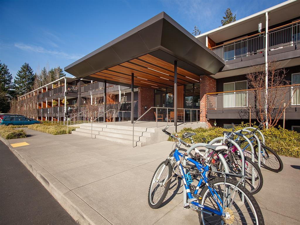 Cedar Hills Image 6